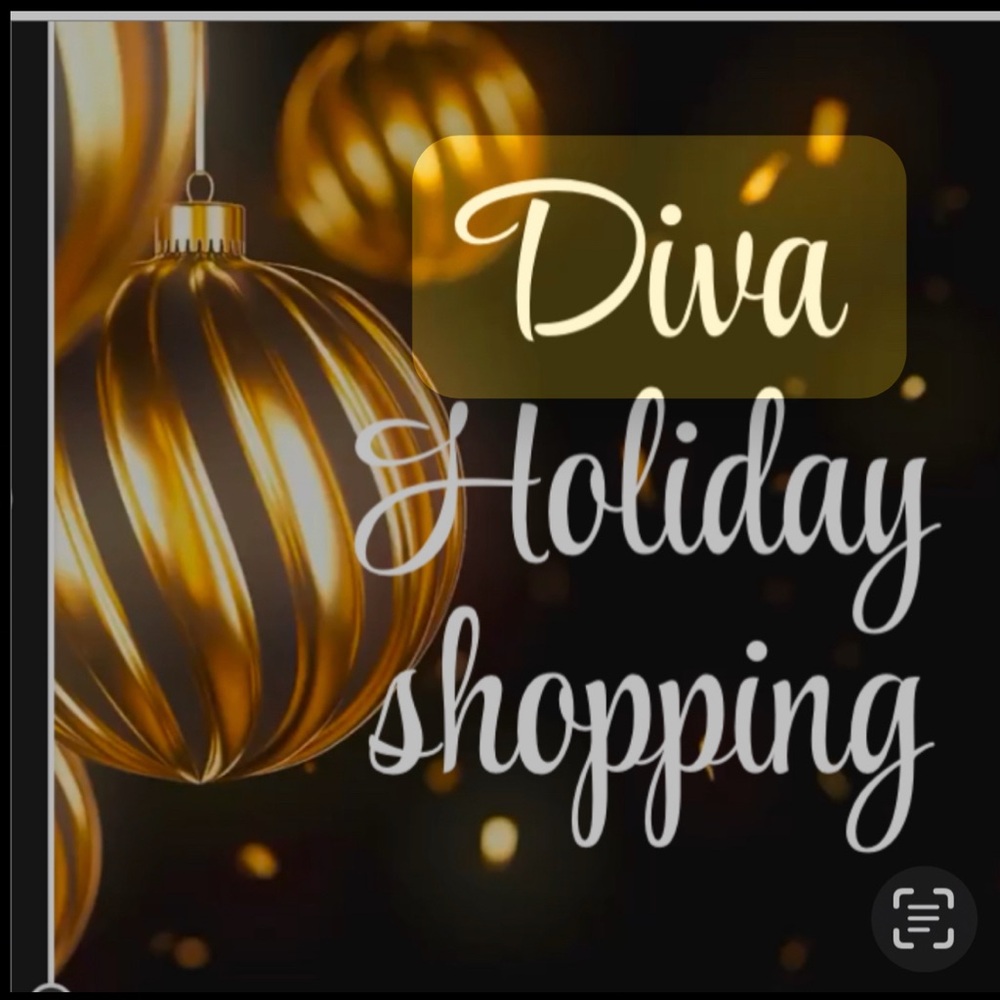 Diva Elegant Gold Striped Ornament